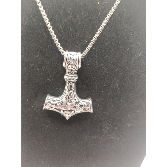 Viking Necklace Thor Hammer Celtic Pendant Nordic Amulet Silvertone 22" Chain - Picture 5 of 6
